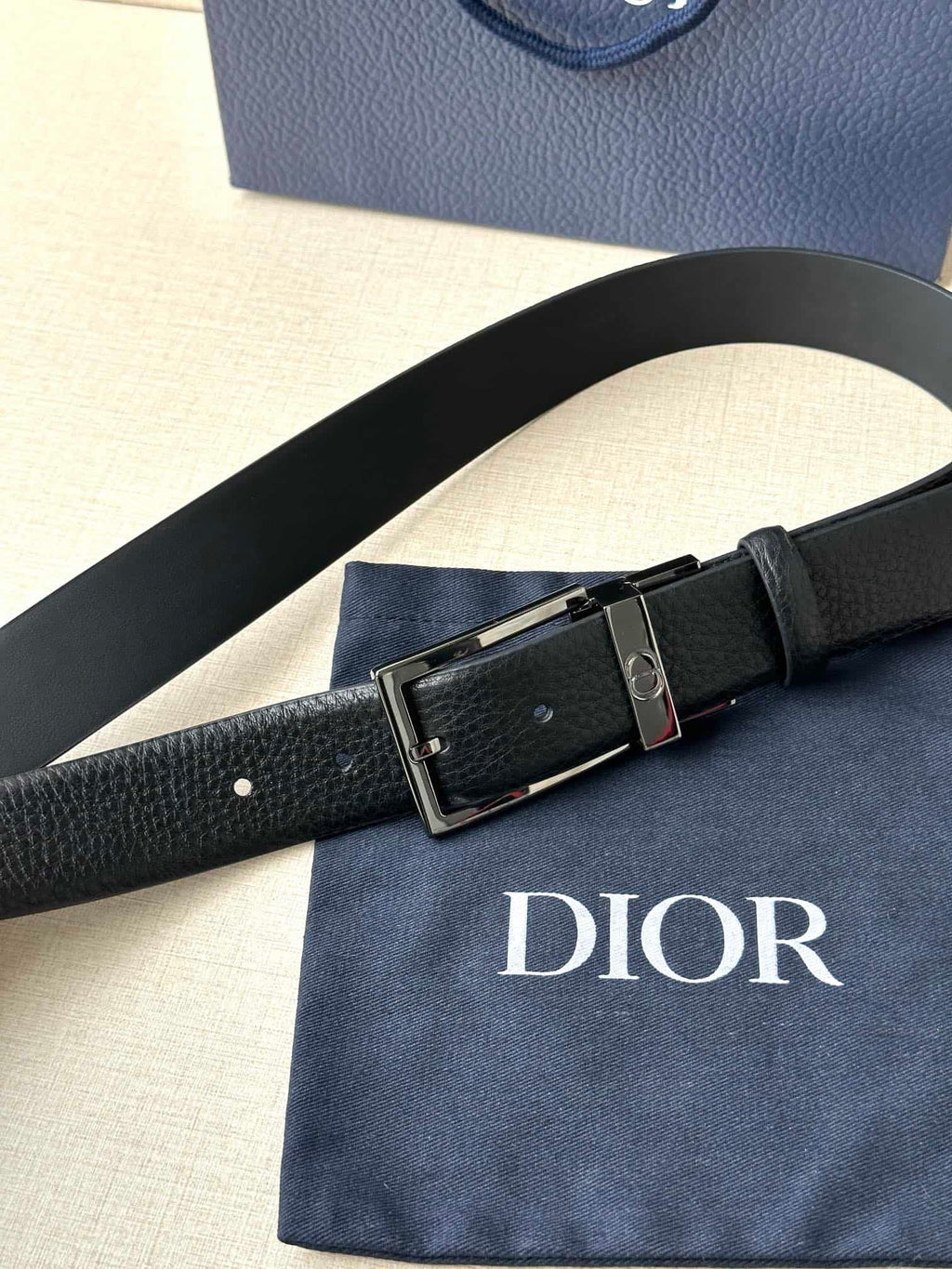 DIOR BLACK GRAINED CALFSKIN – DB001
