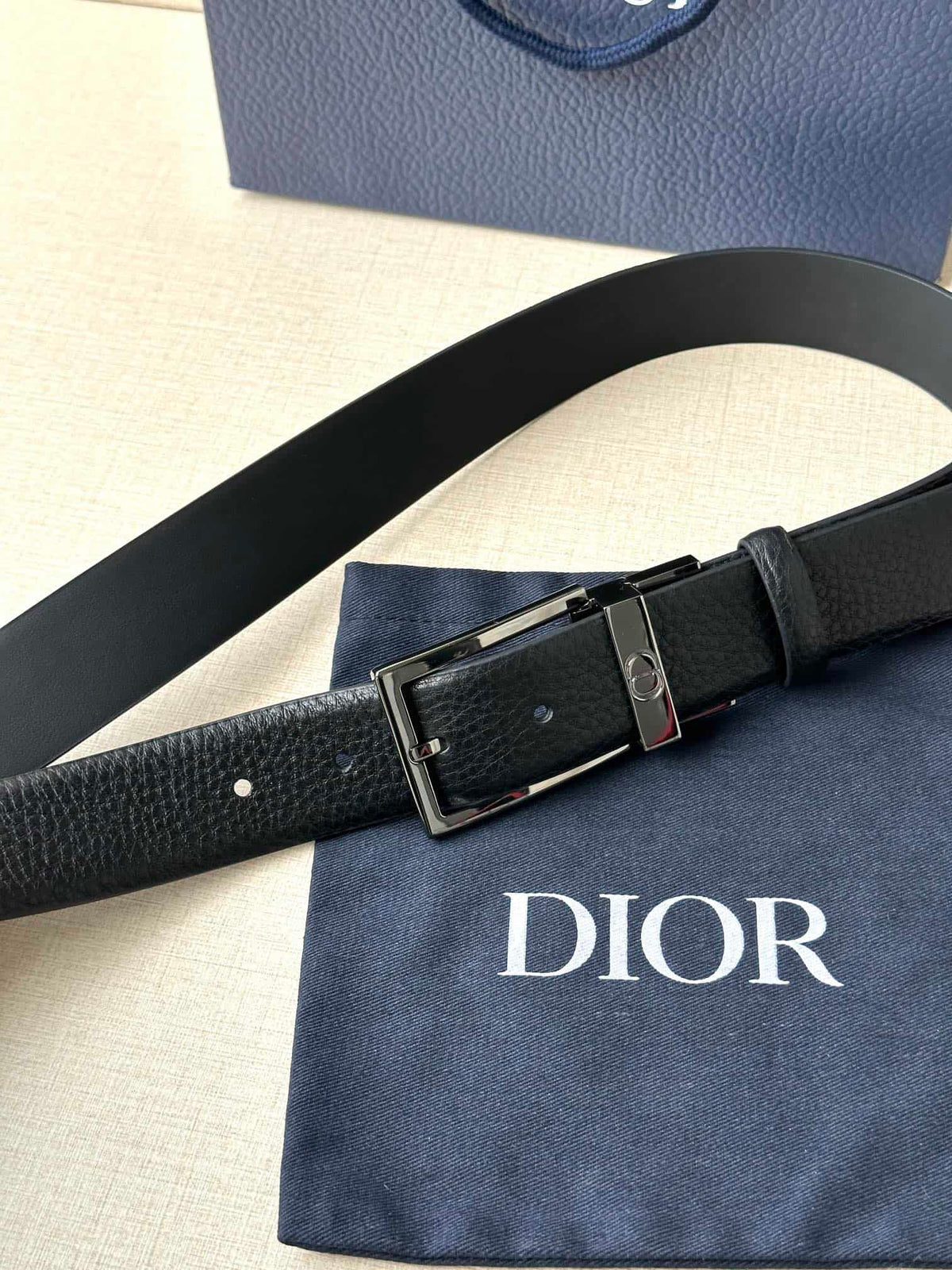 DIOR BLACK GRAINED CALFSKIN – DB001