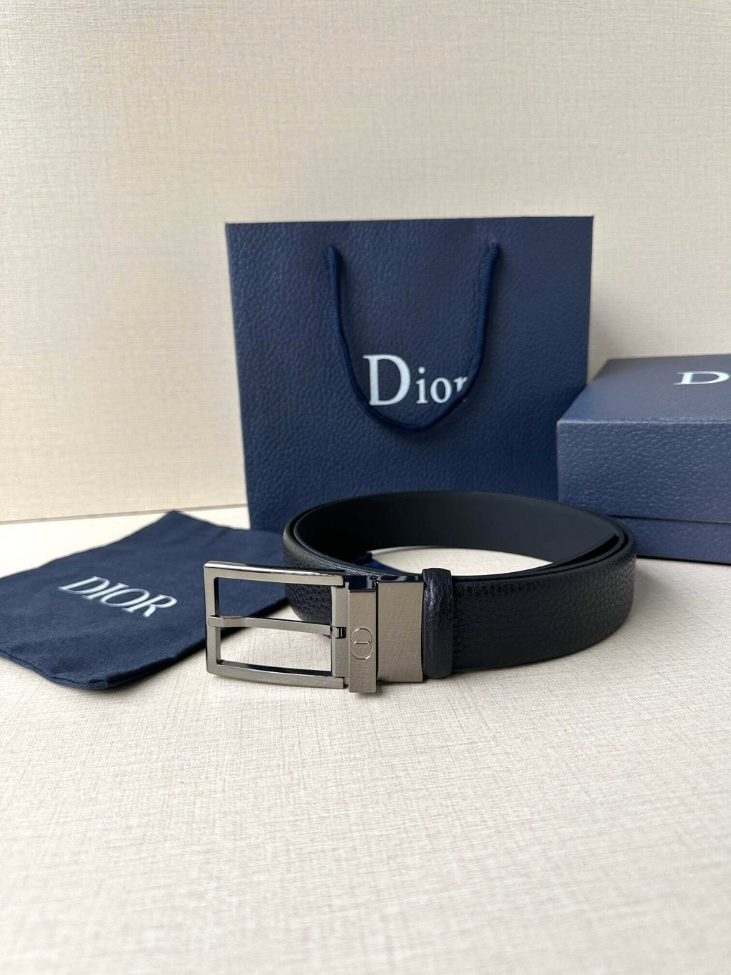 DIOR BLACK GRAINED CALFSKIN – DB001