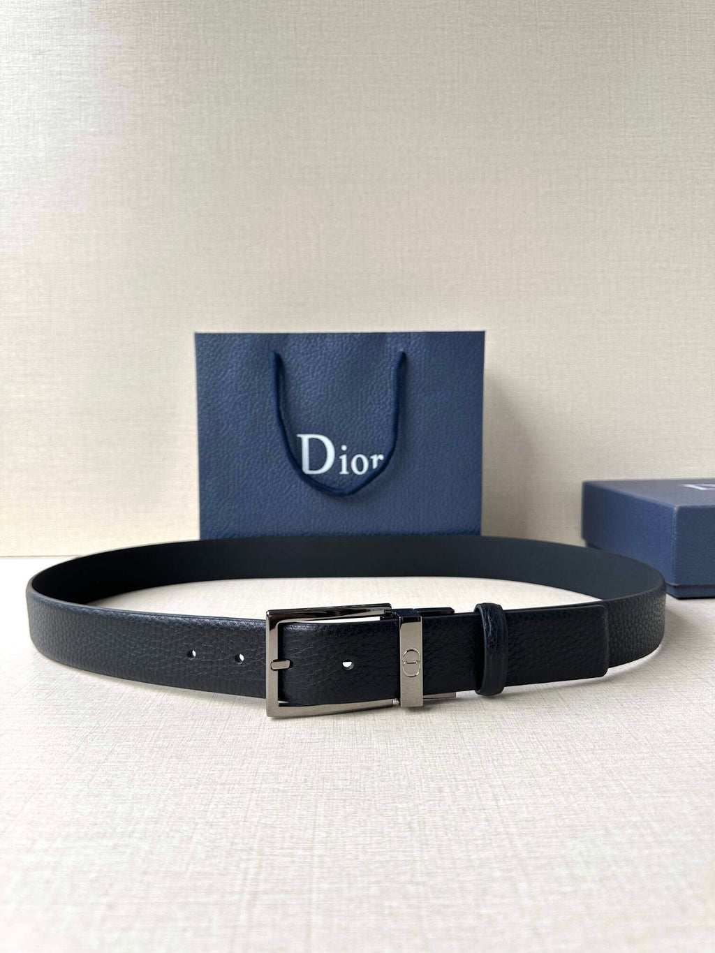 DIOR BLACK GRAINED CALFSKIN – DB001
