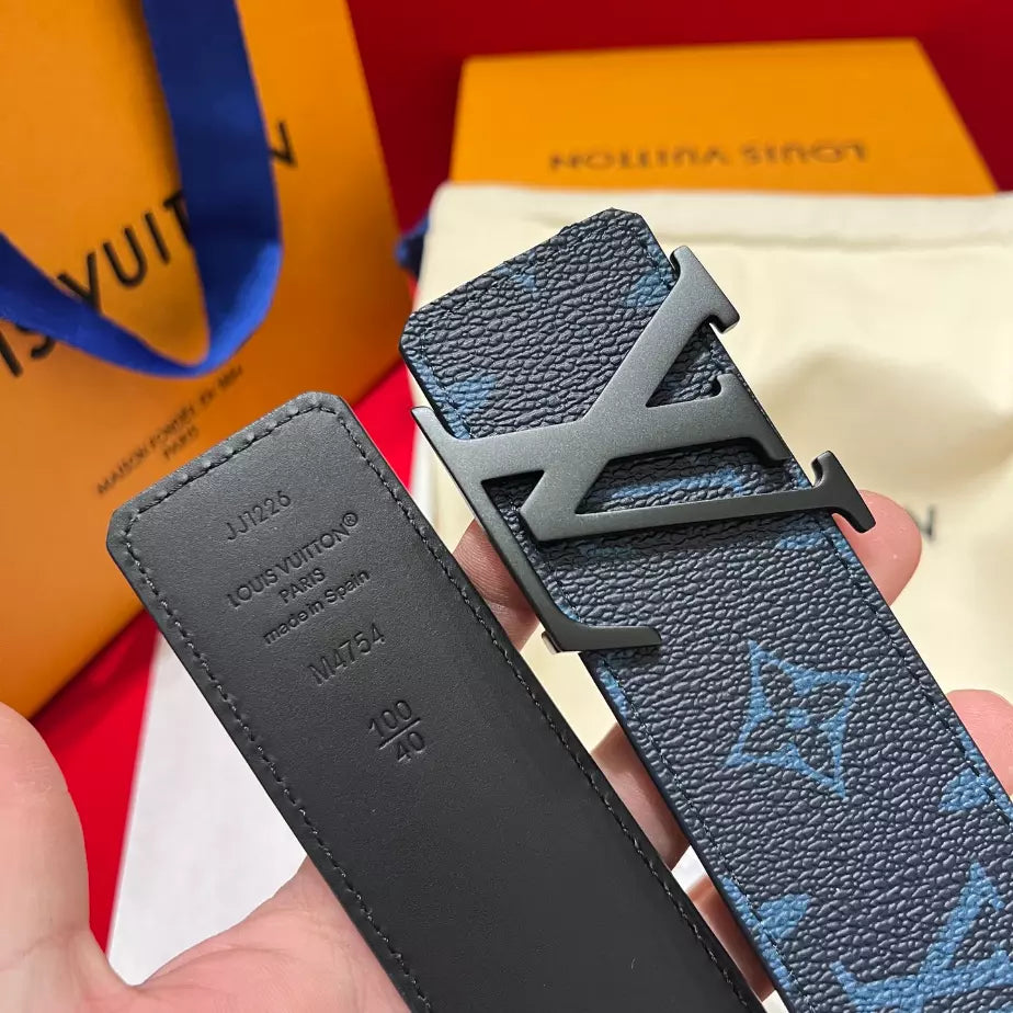 LV INITIALES 40MM REVERSIBLE BELT – LBE095