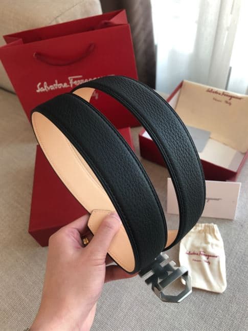 FERRAGAMO REVERSIBLE AND ADJUSTABLE GANCINI BELT – FB006