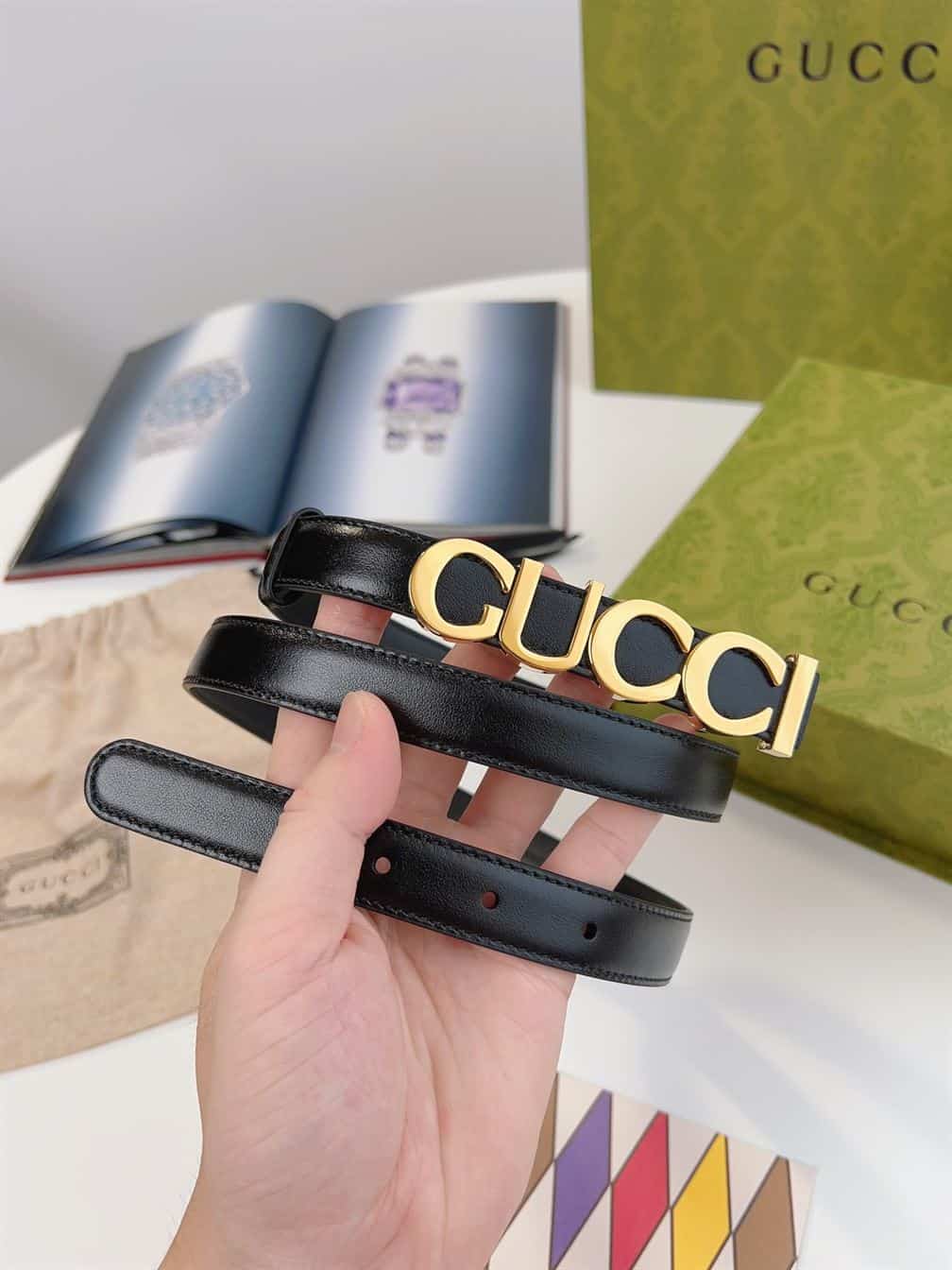 GUCCI BUCKLE THIN BELT BLACK LEATHER – GB024