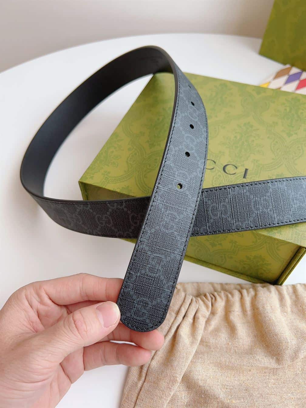 GUCCI GG BELT WITH RECTANGULAR BUCKLE – GB042