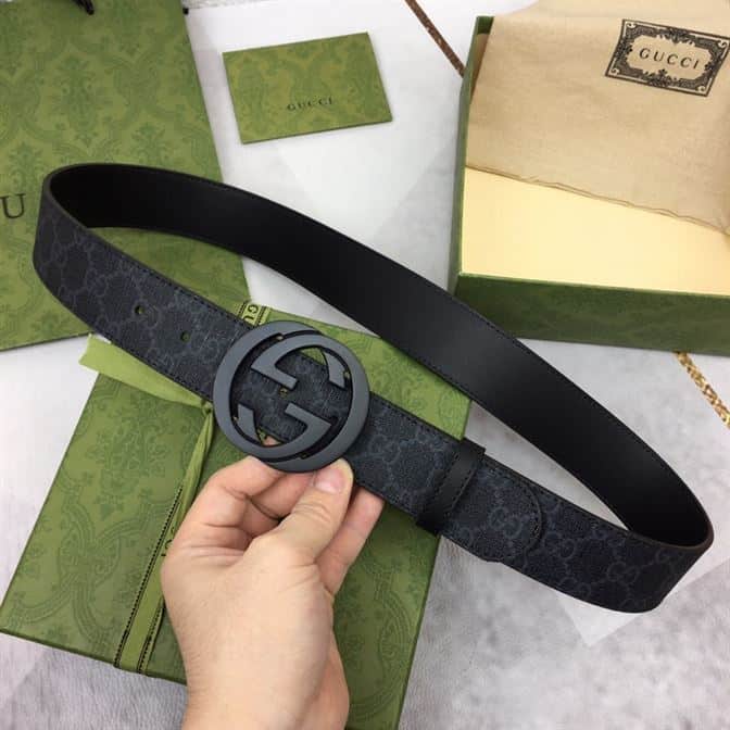 GUCCI MEN’S BLACK GG SUPREME BELT WITH G BUCKLE – GB001