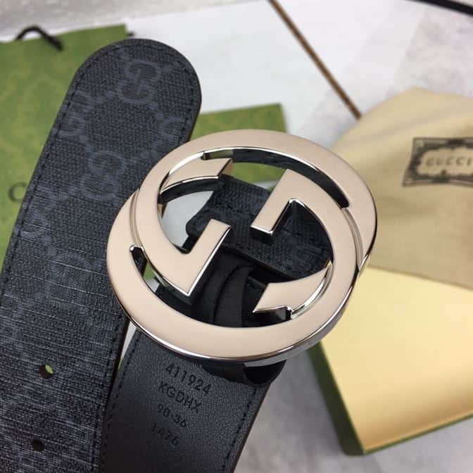 GUCCI MEN’S BLACK GG SUPREME BELT WITH G BUCKLE – GB003