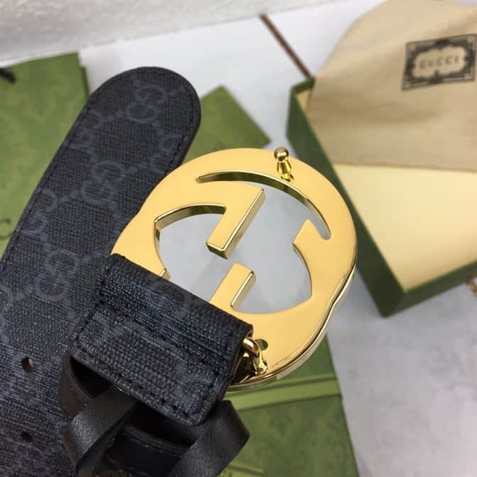 GUCCI MEN’S BLACK GG SUPREME BELT WITH G BUCKLE – GB018