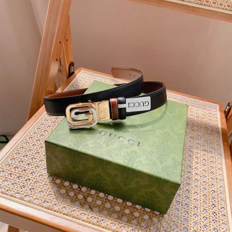 GUCCI REVERSIBLE BELT WITH SQUARED INTERLOCKING G – GB021