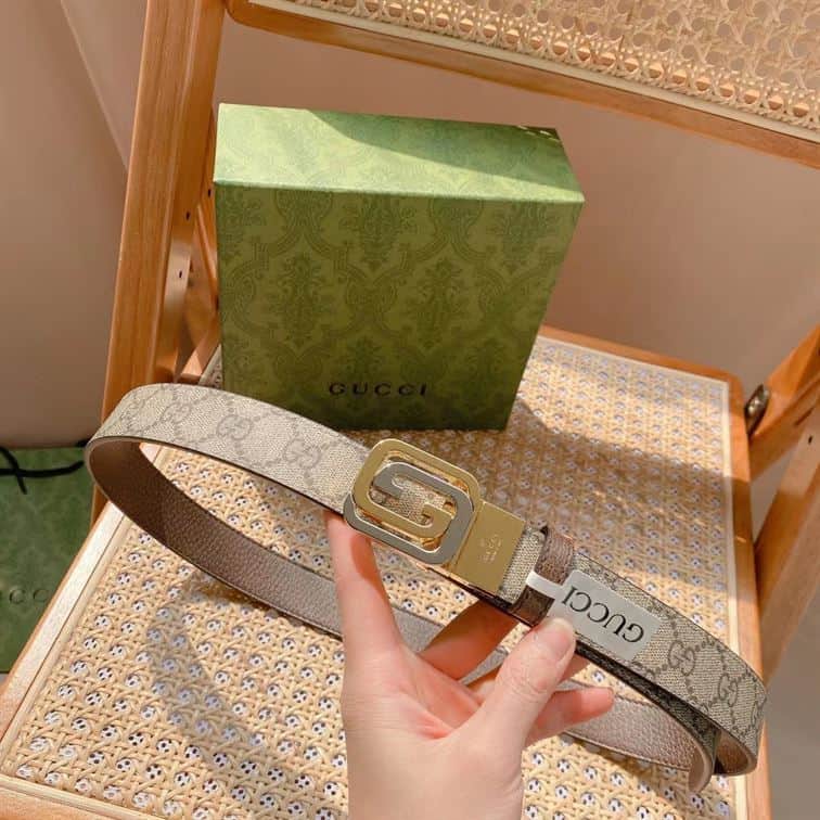 GUCCI REVERSIBLE BELT WITH SQUARED INTERLOCKING G – GB022