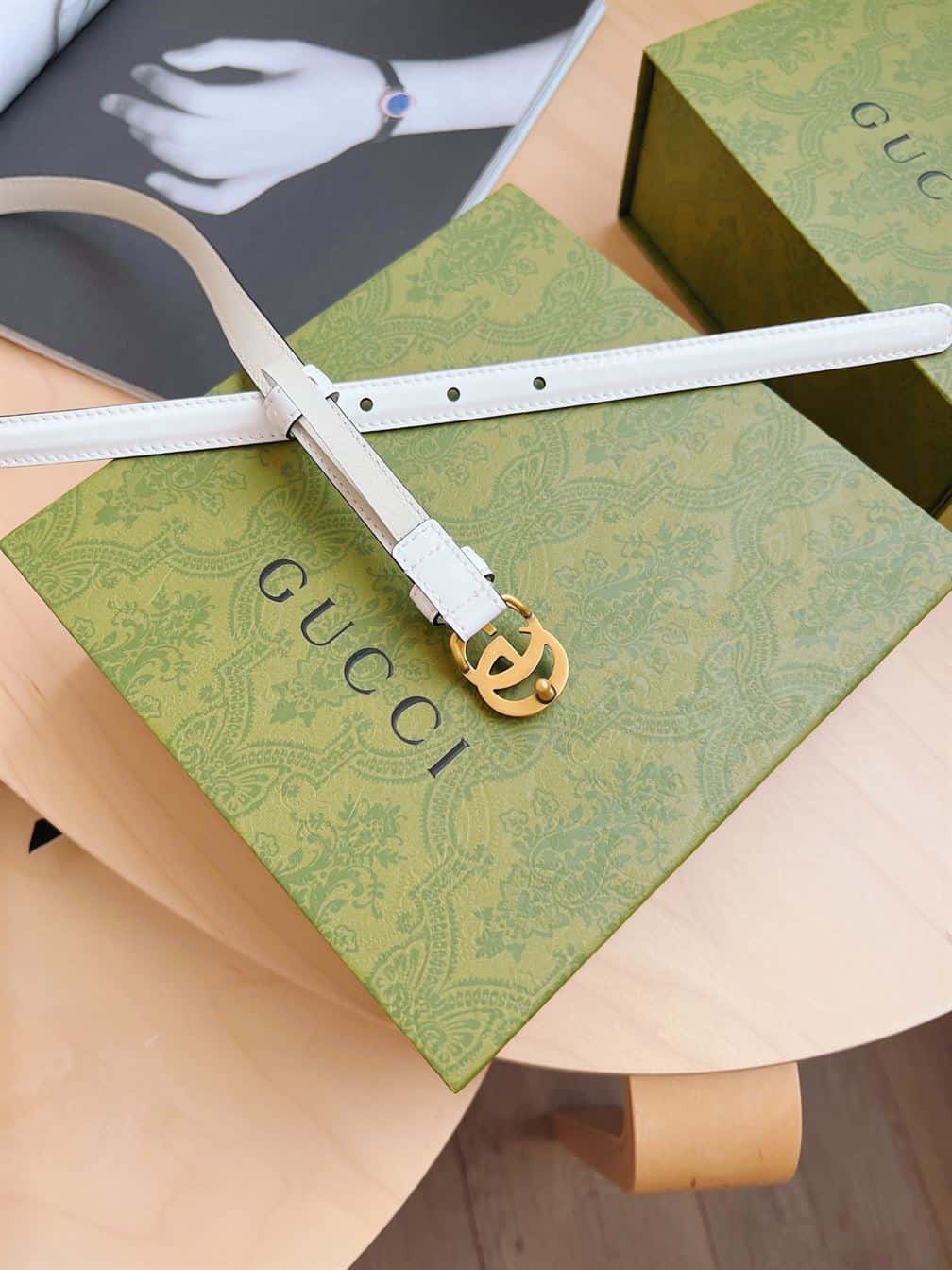 GUCCI THIN PATENT DOUBLE G BELT – GB050