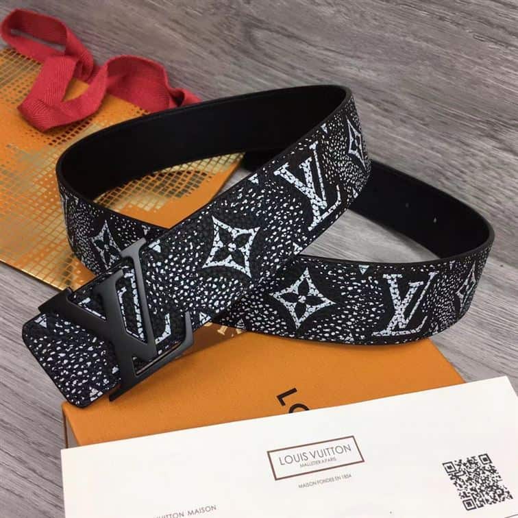 LOUIS VUITTON BELT – LBE035