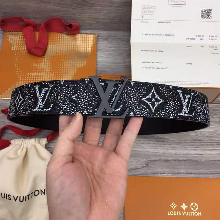 LOUIS VUITTON BELT – LBE035