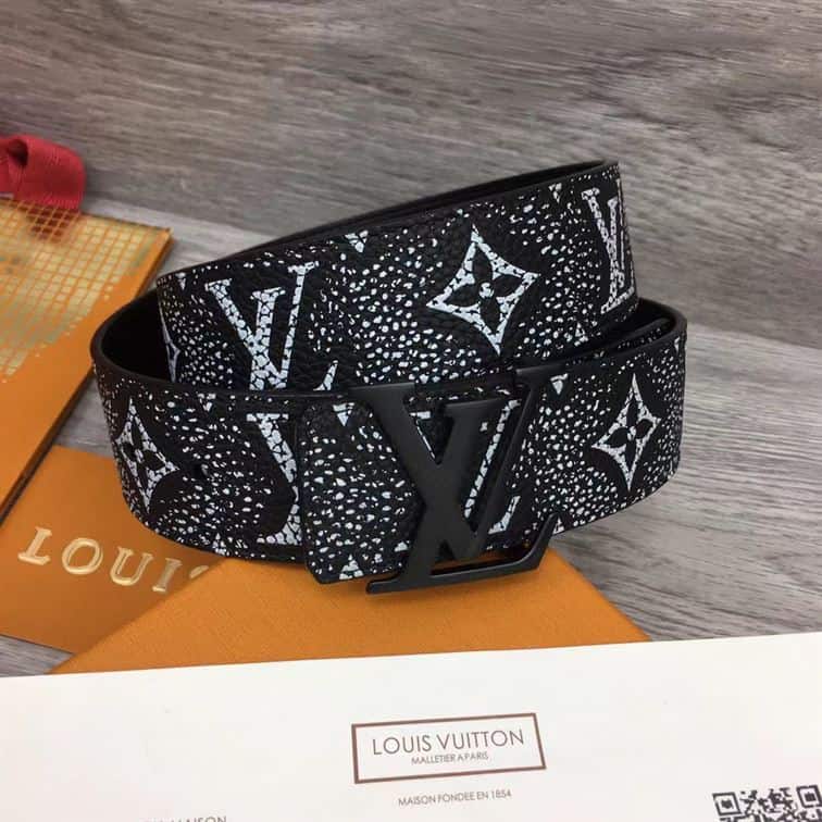 LOUIS VUITTON BELT – LBE035