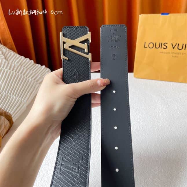 LOUIS VUITTON BELT – LBE058
