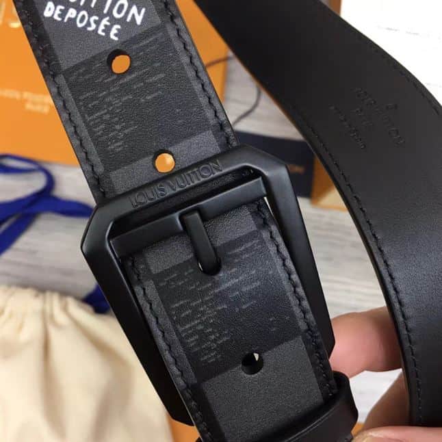LOUIS VUITTON BELT – LBE065
