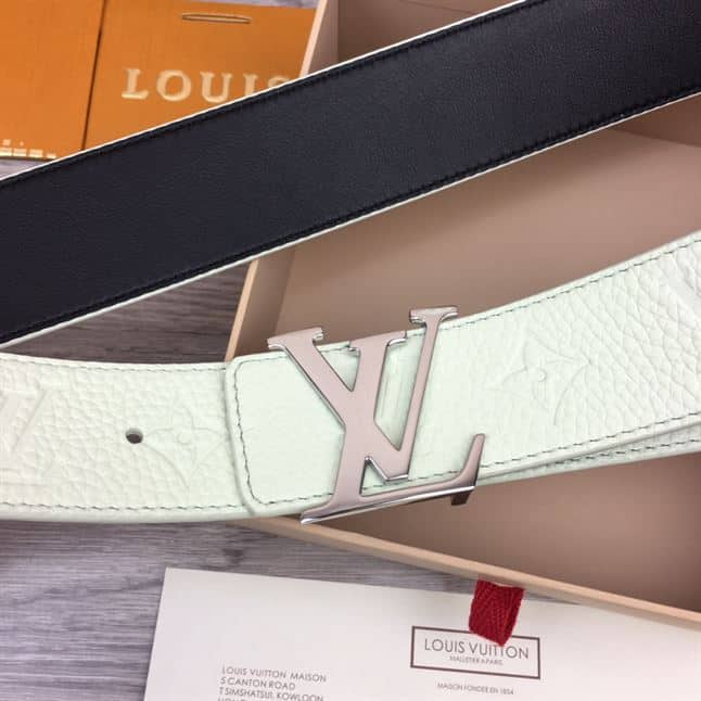 LOUIS VUITTON INITIALS SHAPE BELT MONOGRAM 40MM POWDER WHITE – LBE053