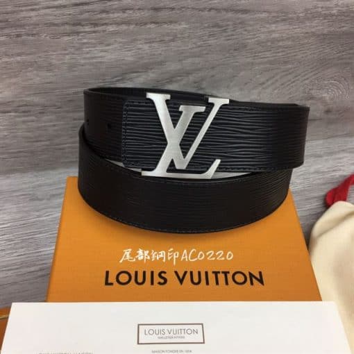 LOUIS VUITTON LV INITIALES 40MM LBE064