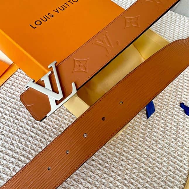 LOUIS VUITTON LV INITIALS 40MM REVERSIBLE BELT – LBE052