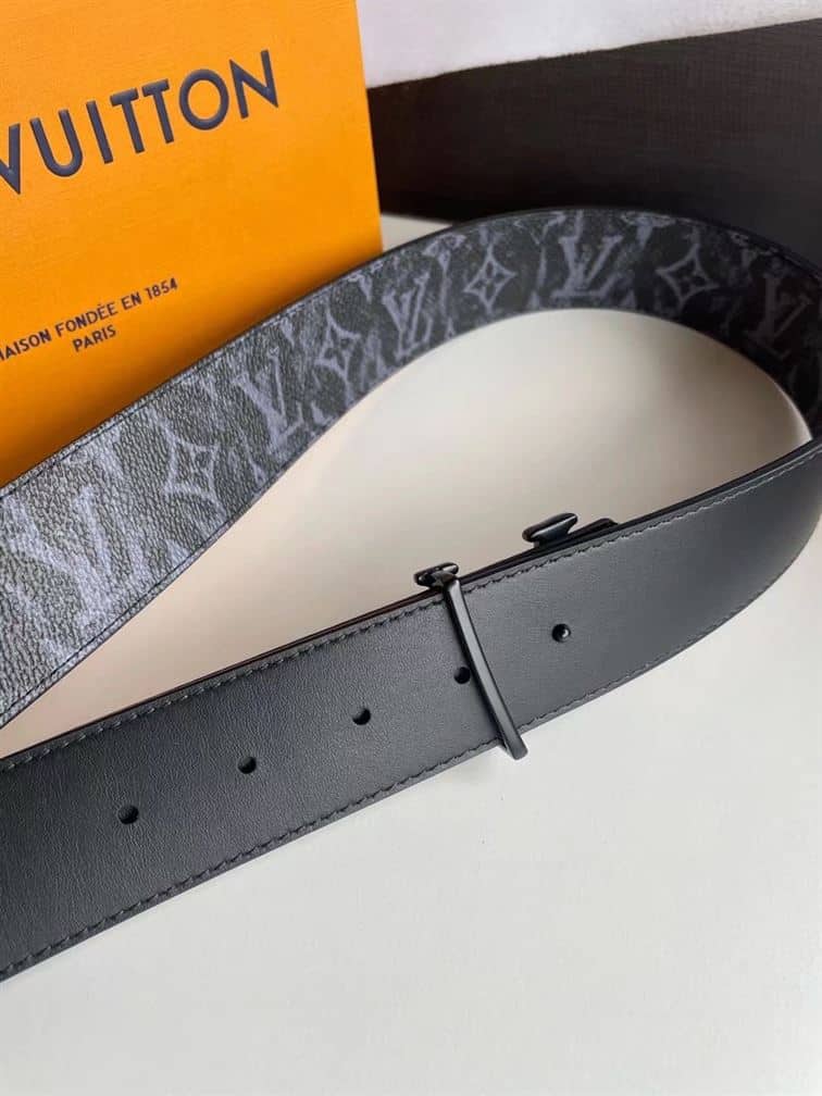 LOUIS VUITTON SHAPE 40MM REVERSIBLE BELT – LBE020