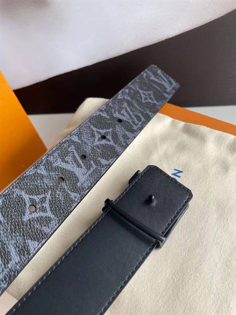 LOUIS VUITTON SHAPE 40MM REVERSIBLE BELT – LBE020