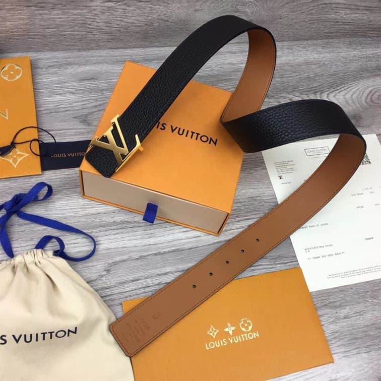 LV INITIALES 40MM REVERSIBLE – LBE015